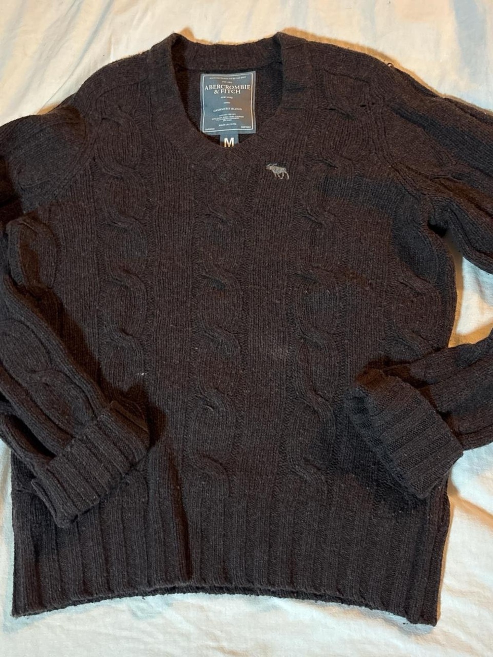 Y2K cashmere Abercrombie & Fitch Men's Cable V-Neck Sweater - Dark Brown